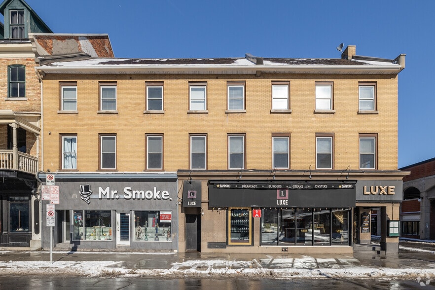 More Photos Of 12-18 Byward Market Sq, Ottawa Storefront Retail Office For Lease