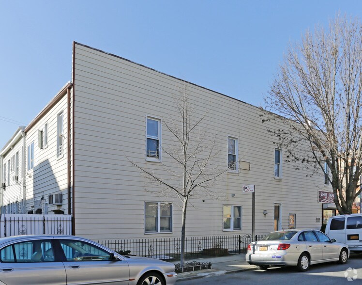 More Photos Of 6601 Forest Ave, Ridgewood Storefront Retail Residential For Lease