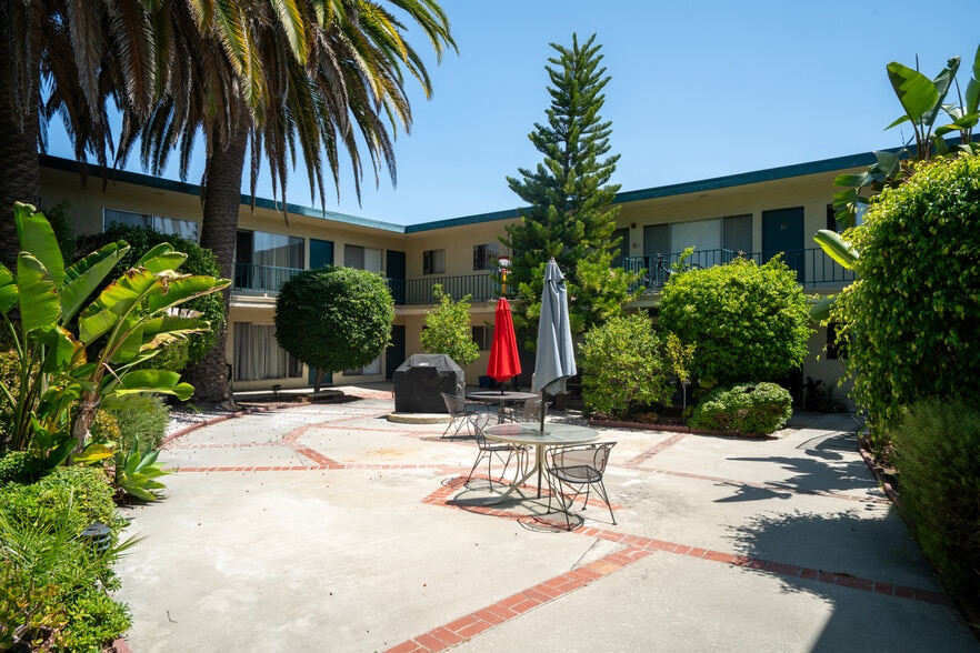 More Photos Of 3929 W 242nd St, Torrance Apartments For Sale