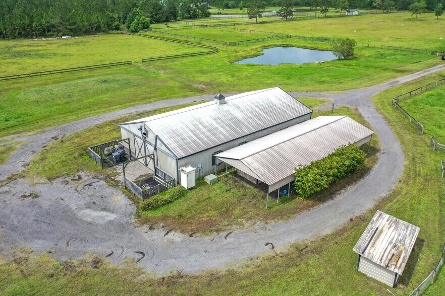 More Photos Of 46700 Middle Rd, Callahan Land For Sale