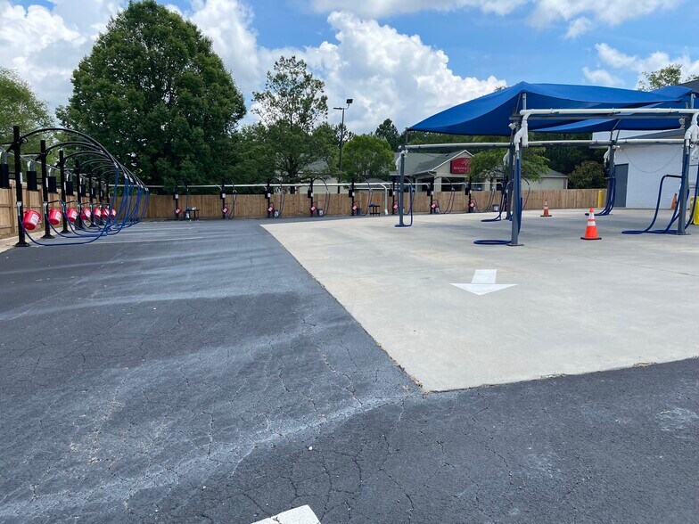 More Photos Of 675 Southside Commercial Pky, Jonesboro Carwash For Sale