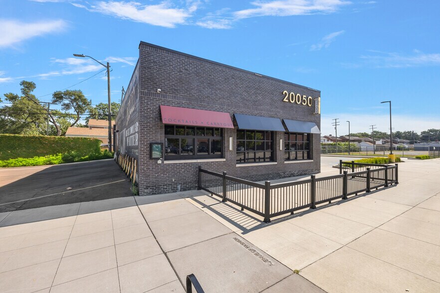 More Photos Of 20050 Livernois Ave, Detroit Restaurant For Sale