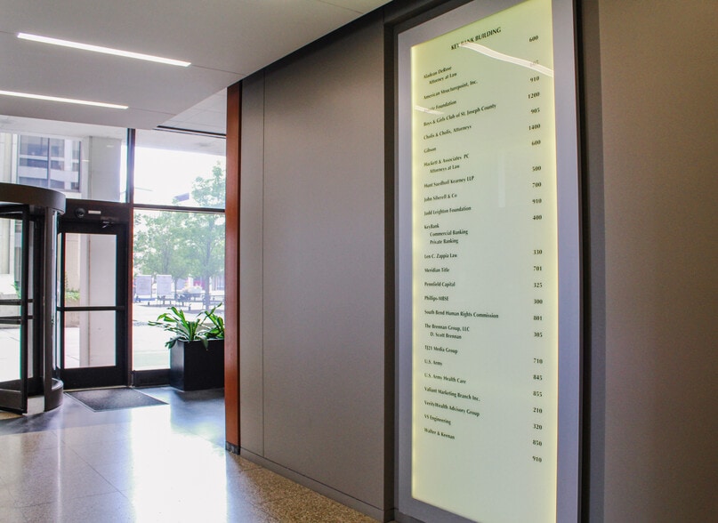 More Photos Of 202 S Michigan St, South Bend Office For Lease
