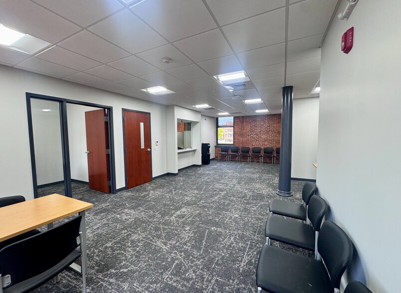 More Photos Of 1 Federal St, Springfield Flex For Lease