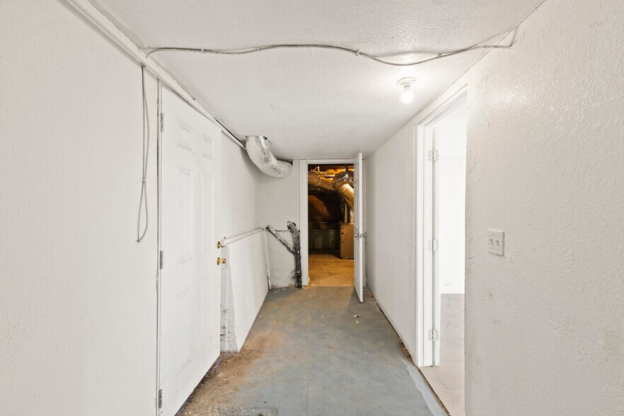 More Photos Of 3109 Sacramento St, Berkeley Storefront Retail Residential For Sale