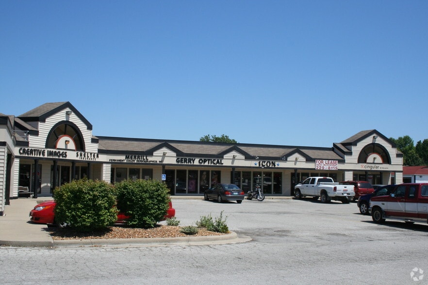 More Photos Of 1412 SW 7 Hwy, Blue Springs Unknown For Lease