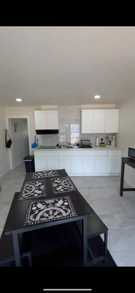 More Photos Of 305 N 5th Ave, Holbrook Apartments For Sale