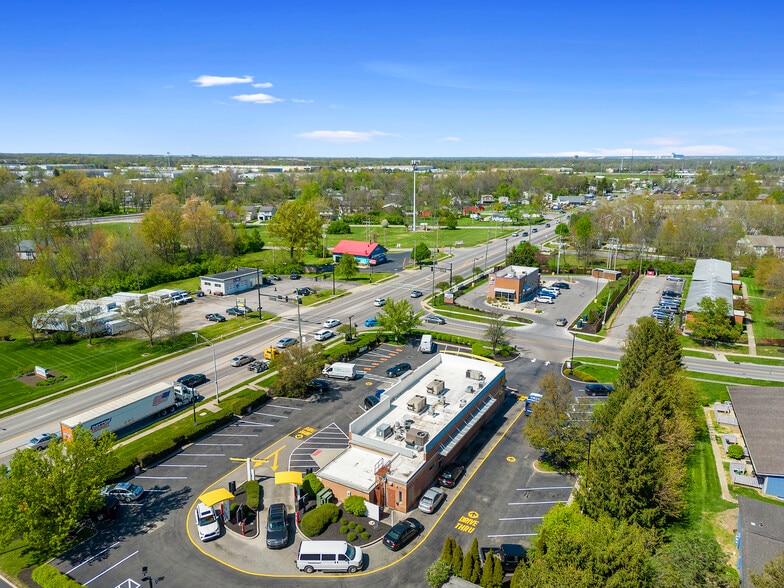 More Photos Of 3363 Broadway, Grove City Auto Repair For Sale