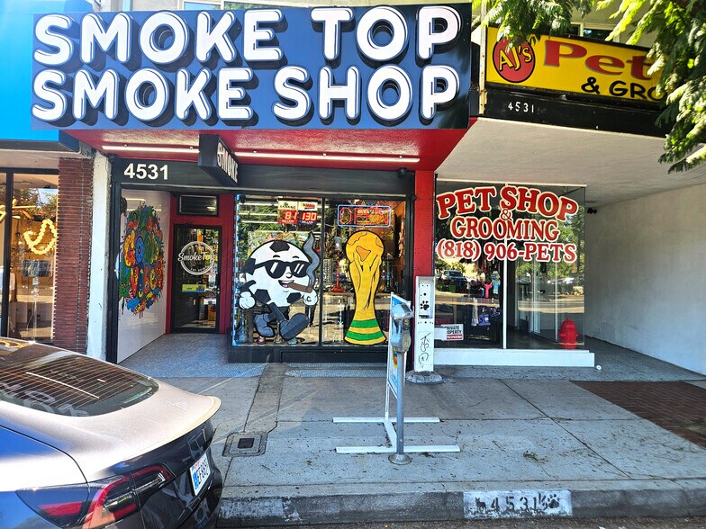 More Photos Of 4531 Van Nuys Blvd, Sherman Oaks Storefront Retail Residential For Sale