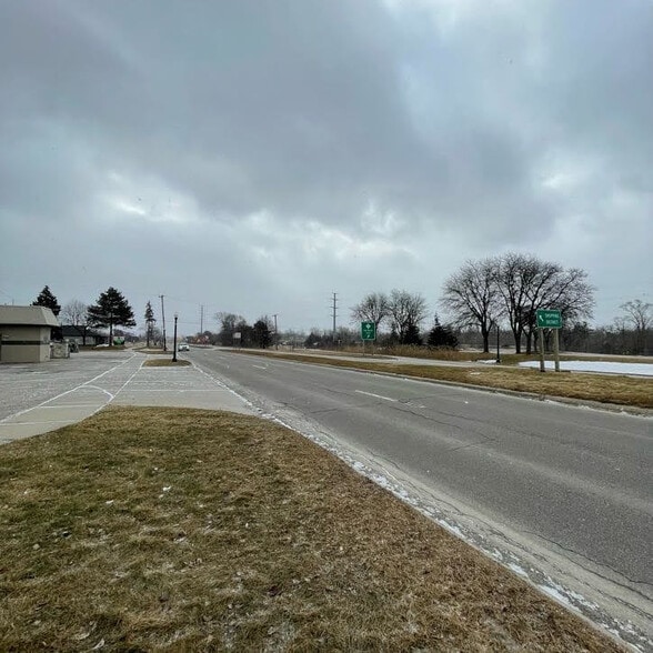 More Photos Of 30544 Grand River Ave, Farmington Hills Carwash For Sale