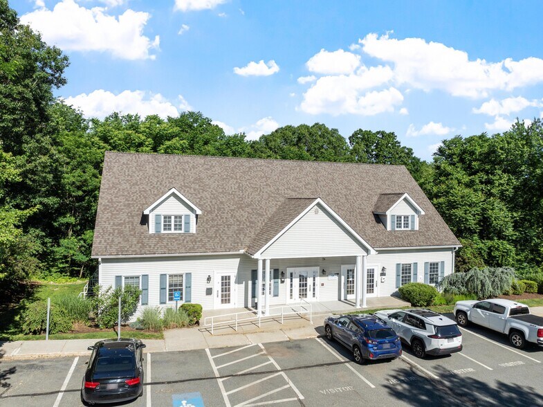 Primary Photo Of 206 Southbridge St, Auburn Office For Lease