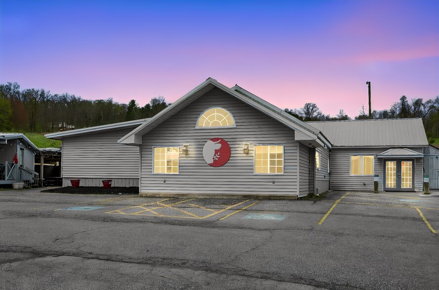 Primary Photo Of 1346 Elmira Rd, Newfield Restaurant For Sale
