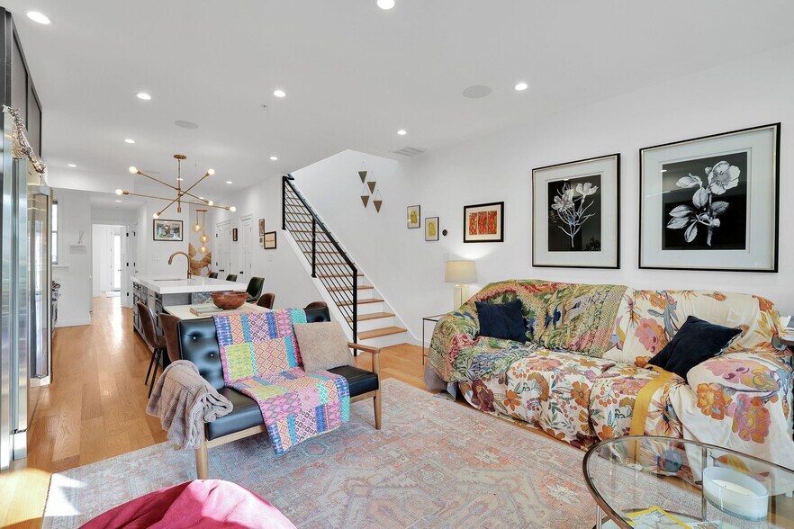 More Photos Of 1823 Kalorama Rd NW, Washington Apartments For Sale