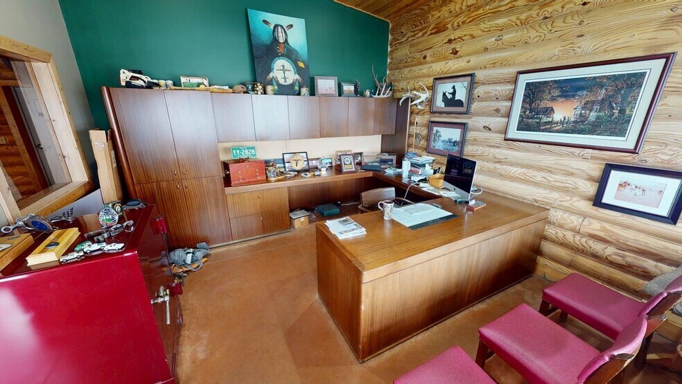 More Photos Of 115 N 6th St, Monticello General Retail For Sale