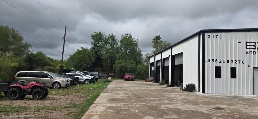 More Photos Of 3173 W US Highway 83, Rio Grande City Auto Salvage Facility For Sale