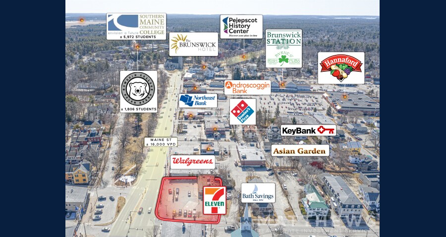 More Photos Of 152 Maine St, Brunswick Convenience Store For Lease