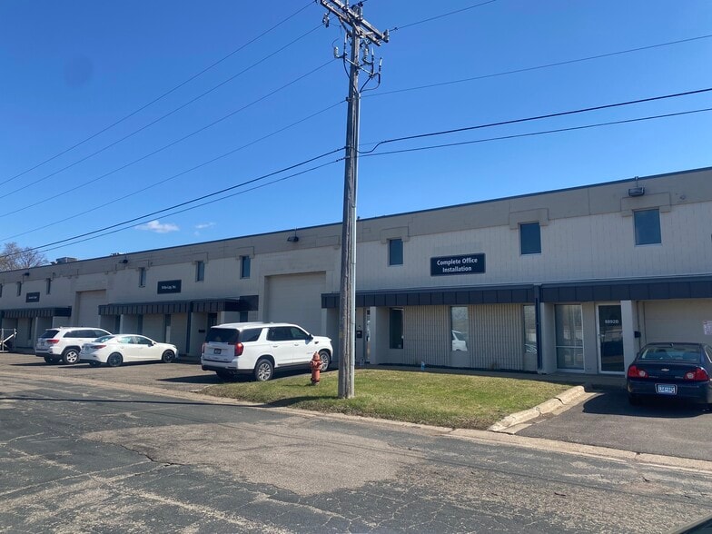 Primary Photo Of 8892-8910 Wentworth Ave S, Bloomington Light Manufacturing For Lease