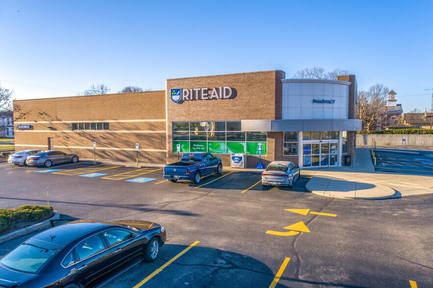 More Photos Of 101 W Main St, Enon Drugstore For Lease