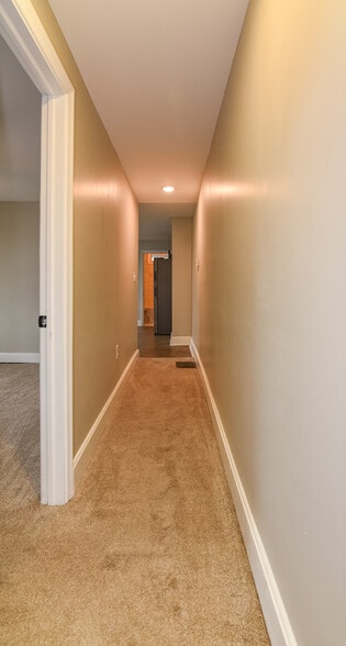 More Photos Of 15 Sollers Point Rd, Dundalk Multifamily For Sale
