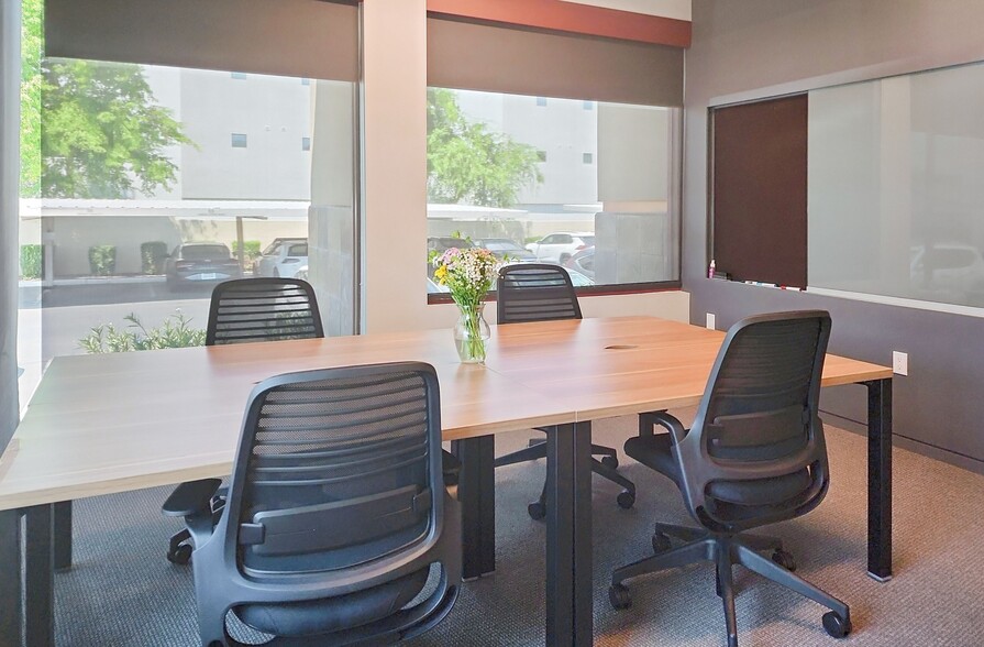 More Photos Of 2701 E Camelback Rd, Phoenix Coworking Space