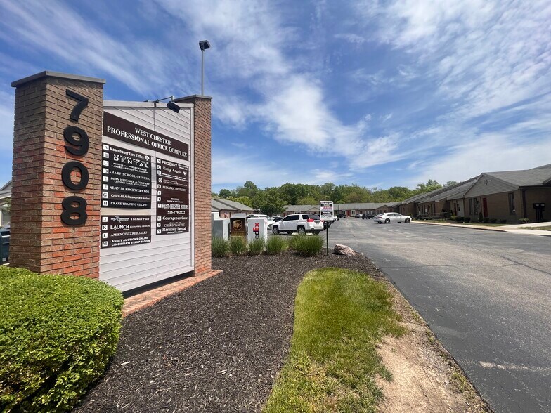 More Photos Of 7908 Cincinnati Dayton Rd, West Chester Office For Lease