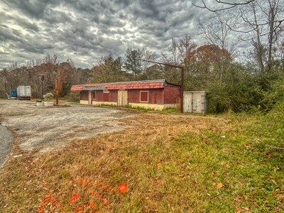 More Photos Of 2395 Pocahontas Trl, Williamsburg General Retail For Sale