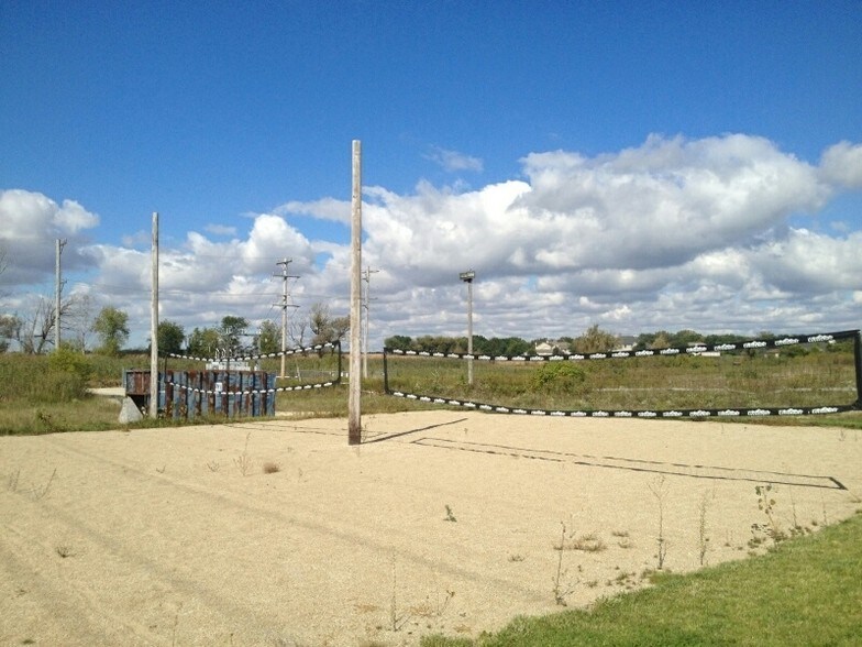 More Photos Of 11419 S Grant Hwy, Marengo Restaurant For Sale