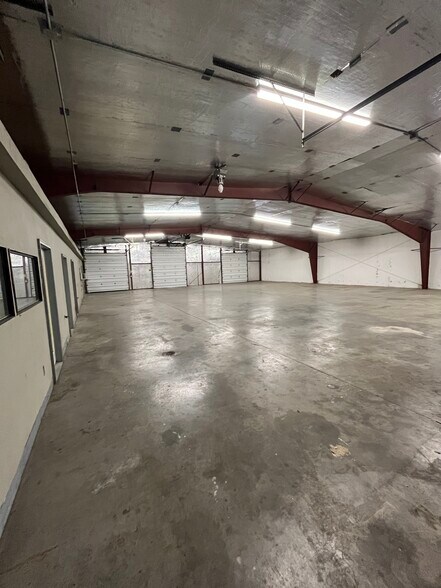 More Photos Of 112 N Stone St, Spokane Service For Lease