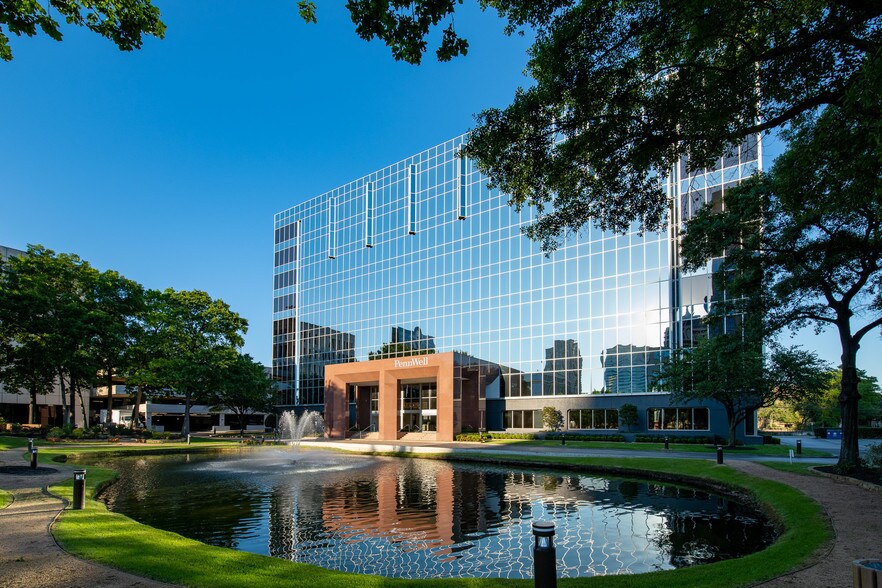 More Photos Of 1455 West Loop S, Houston Office For Lease