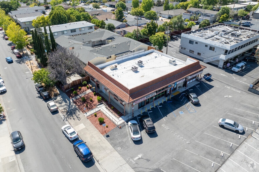 More Photos Of 7250-7260 Bark Ln, San Jose Freestanding For Lease