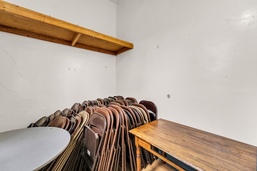 More Photos Of 6101 Lyons St, Burlington Lodge Meeting Hall For Sale