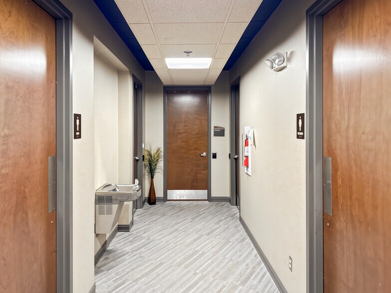 More Photos Of 300 Northpointe Cir, Seven Fields Coworking Space