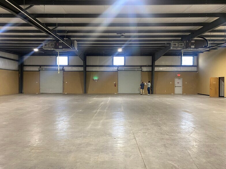 More Photos Of 4122 Campbell Rd, Houston Flex For Sale