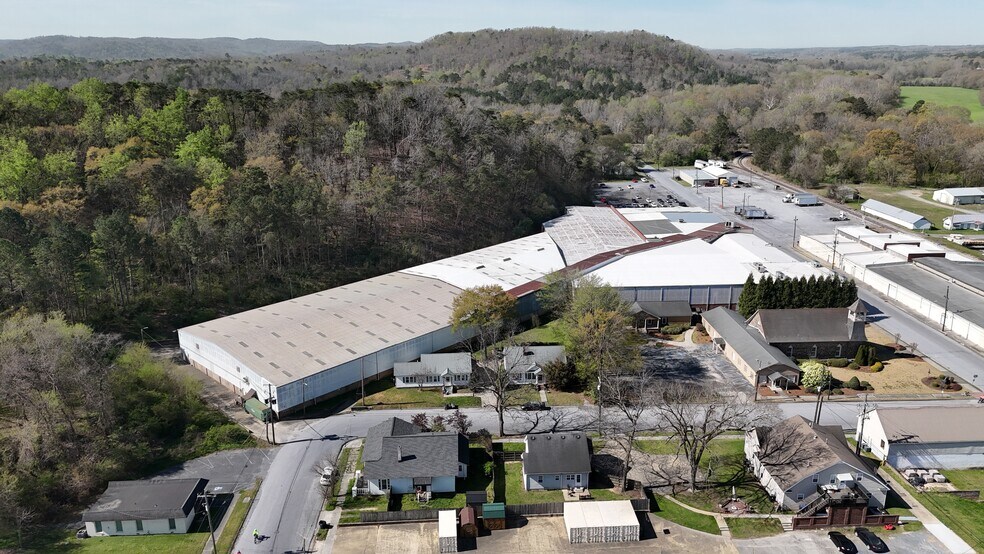 Primary Photo Of 326 S Marble St, Rockmart Distribution For Sale