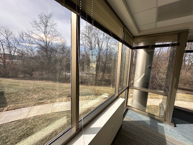 More Photos Of 200 NE Mulberry St, Lee's Summit Office For Lease