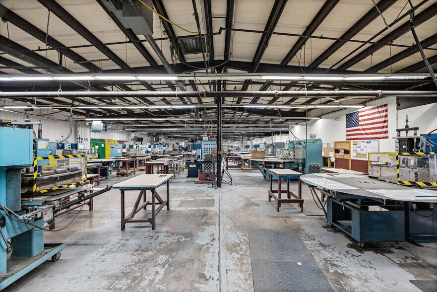 More Photos Of 10 Forbes St, Dansville Manufacturing For Lease