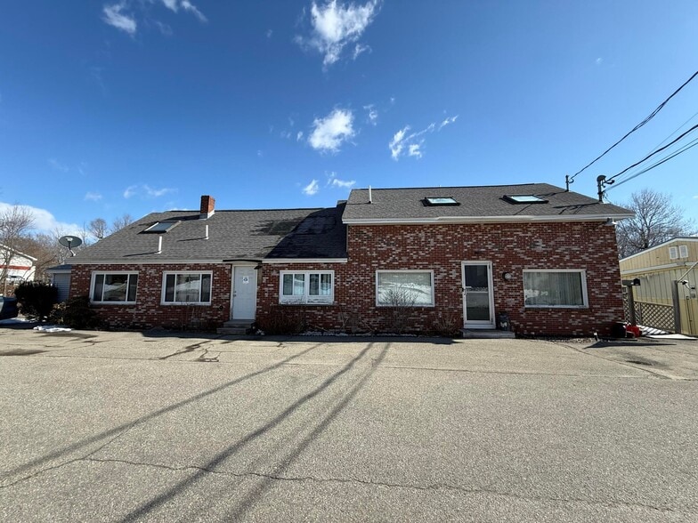 Primary Photo Of 191 Maine Avenue, Farmingdale Office For Sale