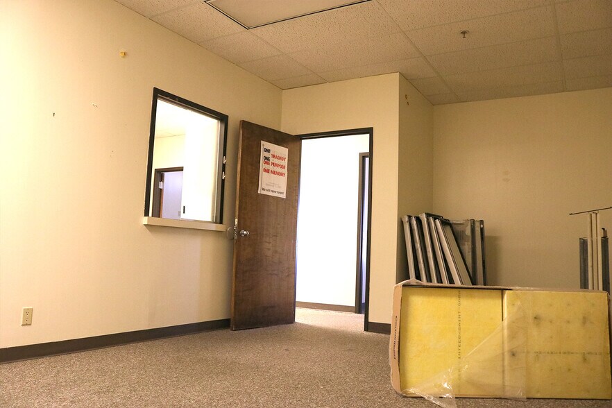 More Photos Of 3525 Prytania St, New Orleans Office For Sale