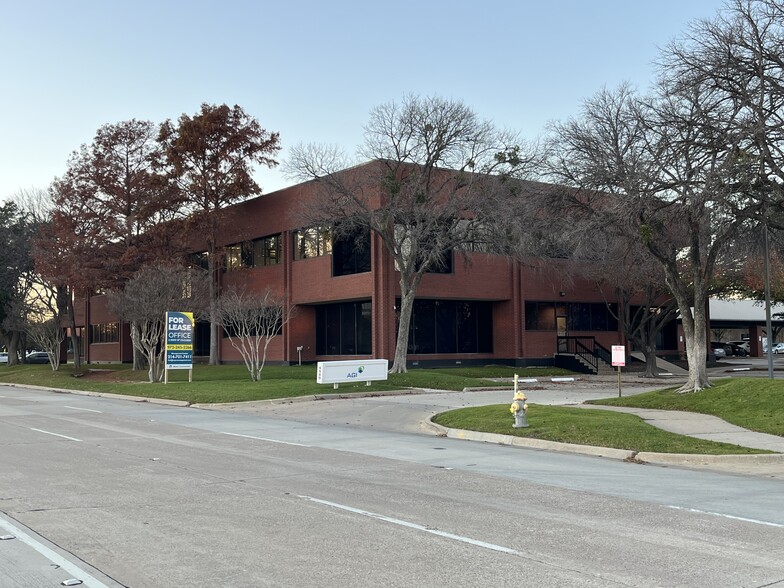 Primary Photo Of 4929 Royal Ln W, Irving Office For Lease