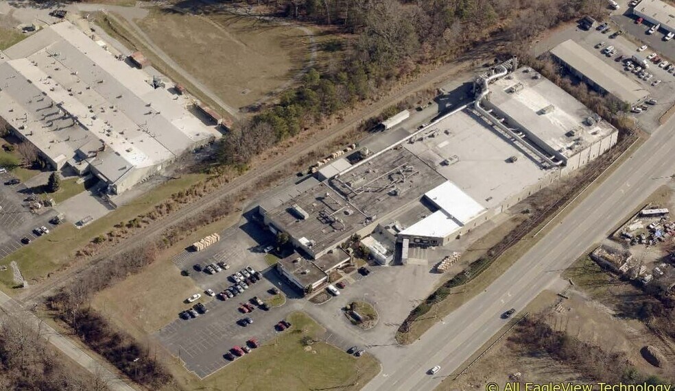 More Photos Of 3510 Asheville Hwy, Hendersonville Manufacturing For Sale