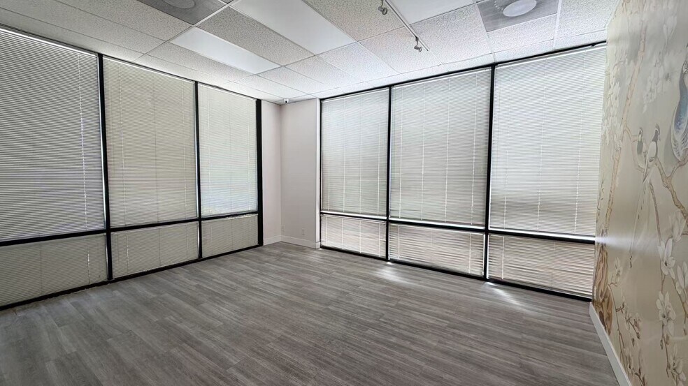 More Photos Of 18611 Gale Ave, City of Industry Medical For Lease