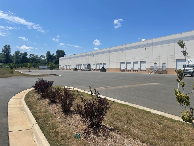 More Photos Of 4491 Whiting Rd, Marshall Warehouse For Lease
