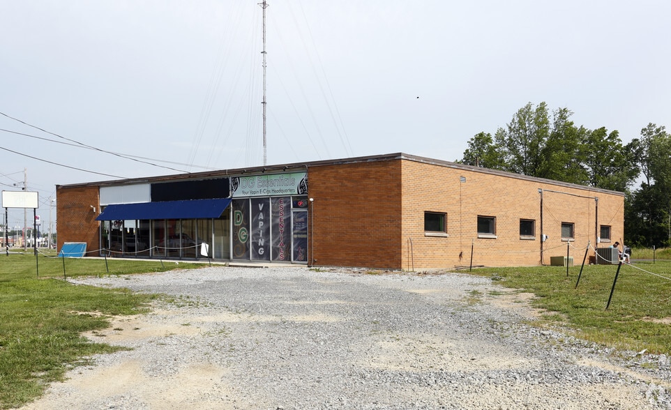 Primary Photo Of 2818 Elida Rd, Lima Freestanding For Lease
