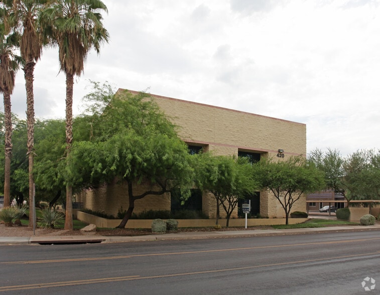 More Photos Of 420 S Smith Rd, Tempe Office For Sale