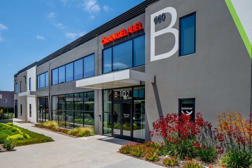 Primary Photo Of 660 W Baker St, Costa Mesa Unknown For Lease