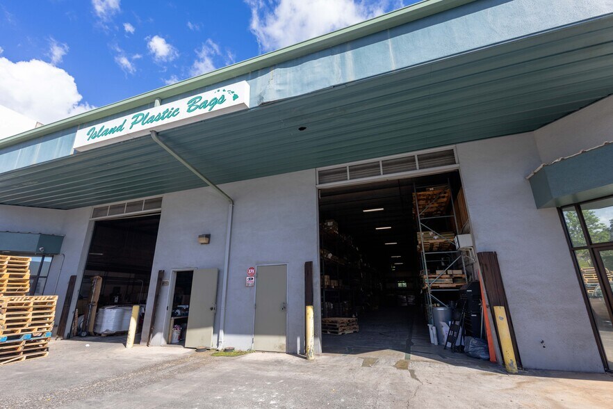 More Photos Of 99-1330 Koaha Pl, Aiea Warehouse For Sale