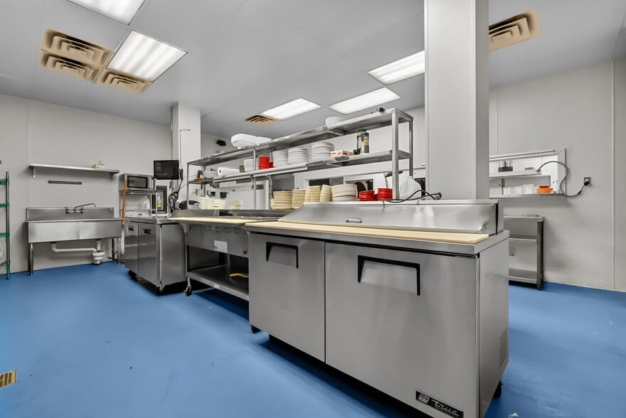 More Photos Of 983 N Highway 123 Byp, Seguin Restaurant For Sale