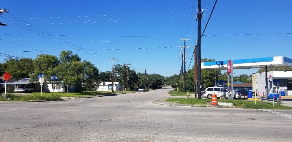 More Photos Of Medina Base Rd, San Antonio Land For Sale
