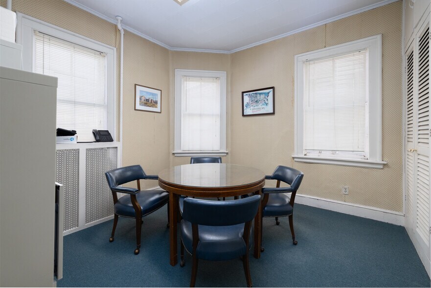 More Photos Of 59 Central Ave, Waterbury Office For Sale