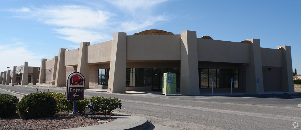 More Photos Of 2501-2525 N Main, Las Cruces Freestanding For Lease